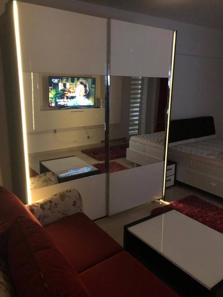 Ana Studio Apartment Galaţi Exterior foto